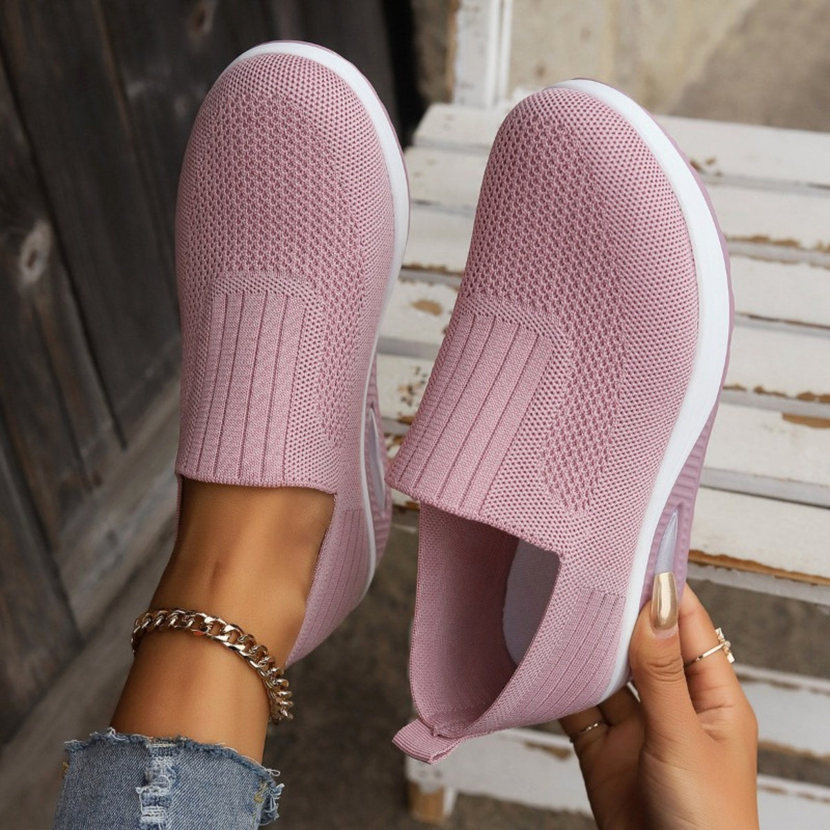 Amelie | Damskie buty wsuwane z amortyzacją, ortopedyczne buty komfortowe | Erwnn | Czarny