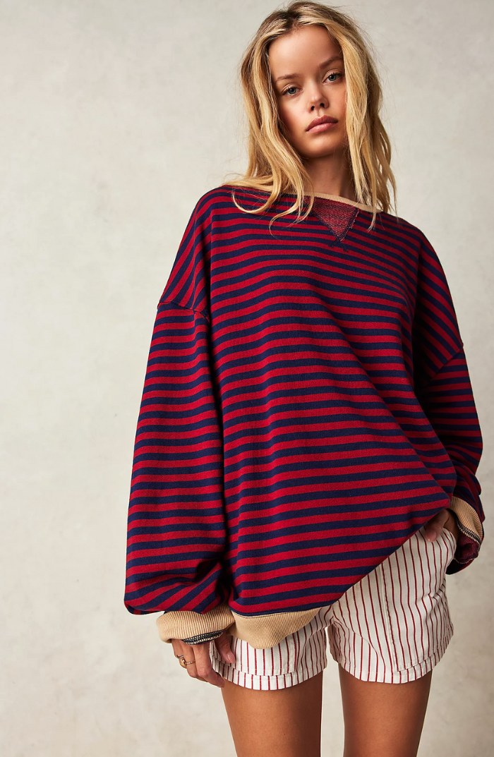Darcy | Damski pasiasty sweter o luźnym kroju, swobodnie skrojony sweter z dzianiny | Erwnn | Niebieski